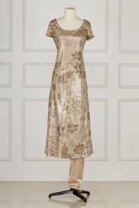 Neutral silk kurta set by Suneet Varma (2)