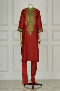 Red embroidered kurta set by Sabyasachi (2)