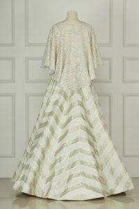 White Chevron lehenga set by Anjul Bhandari (3)