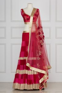 Pink ombre tiered lehenga set by Suneet Varma (1)