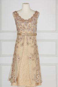 Neutral floral embroidery kurta set by Suneet Varma (4)