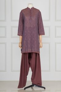 Purple floral jaal embroidery kurta set by Patine (2)