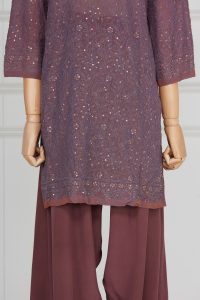 Purple floral jaal embroidery kurta set by Patine (4)