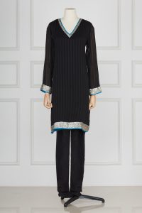 Black sequinned kurta set by Abu Jani Sandeep Khosla (2)