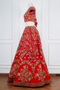 Red floral embroidered lehenga set by Shyamal & Bhumika (4)