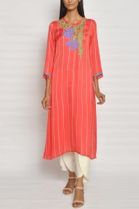 Red striped appliqued kurta (1)