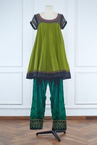 Green embroidered short anarkali set (2)