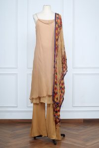 Neutral layered kurta set (1)