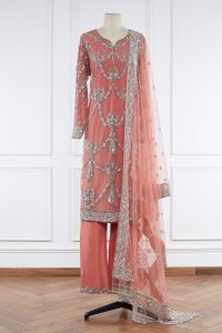 Pink crystal studded kurta set by Manish Malhotra (1)