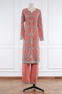 Pink crystal studded kurta set by Manish Malhotra (2)