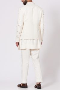 Ivory floral embroidery short jacket set by Jatin Malik (2)