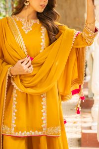 Mustard embellished sharara set by Ajiesh Oberoi (4)