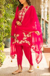 Pink embroidered kurta set by Ajiesh Oberoi (2)