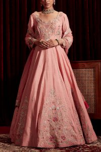 Pink floral embroidered anarkali set by Ajiesh Oberoi (1)