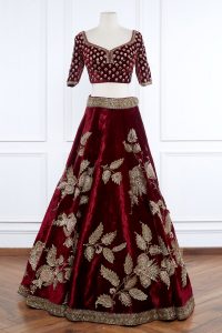 Red floral embroidered lehenga set by Sabyasachi (3)