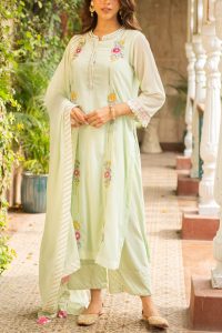 Sea green floral embroidered kurta set by Ajiesh Oberoi (1)